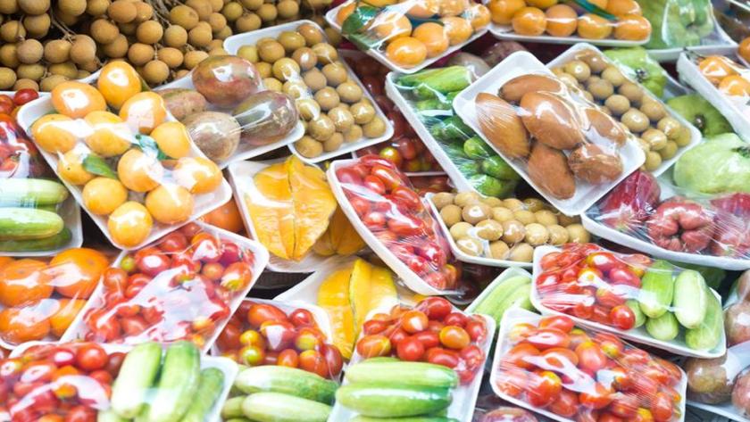 Interdiction d’emballages plastiques pour la vente de fruits et légumes